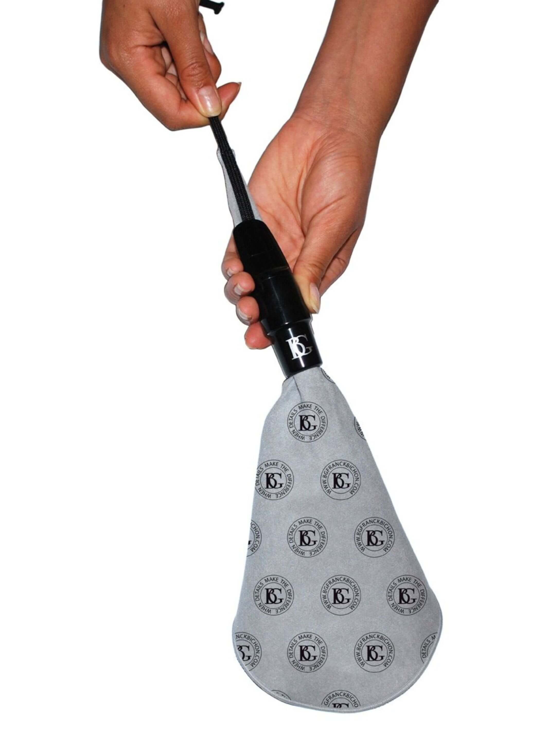 BG A31 Mouthpiece and Neck Swab